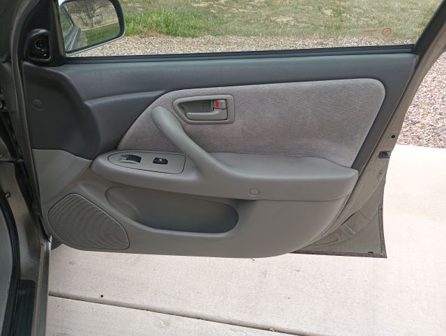 97 CAMRY LE (11).jpg